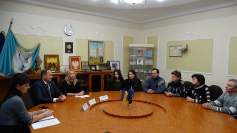 ����: 0542.ua