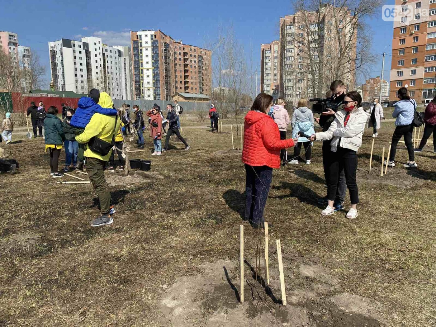 «Greening of the Planet»: у Сумах на березі озера Чеха висадили майже 450 дерев різних порід, фото-2