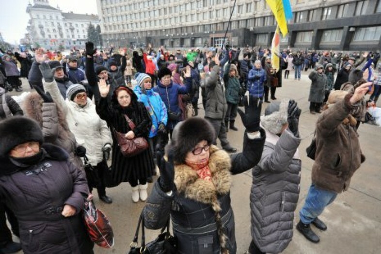 Ситуация в сумах сегодня последние. События в городе Сумы. События в Сумах сейчас. Сумы Украина последние. Митинги в Сумах 2014.