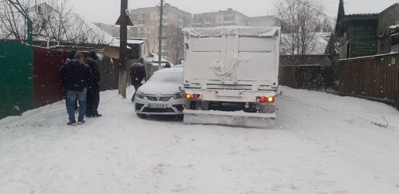 На Сумщині фура заблокувала рух і спричинила ДТП, фото-3