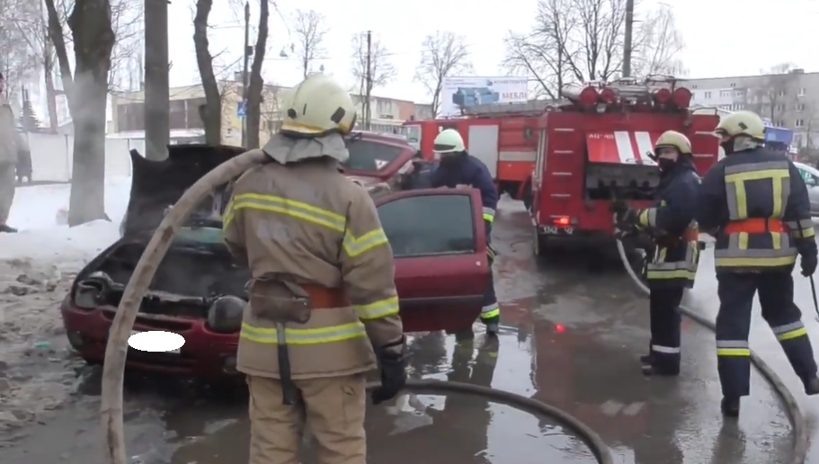 Стали відомі подробиці загоряння авто в Сумах, фото-3