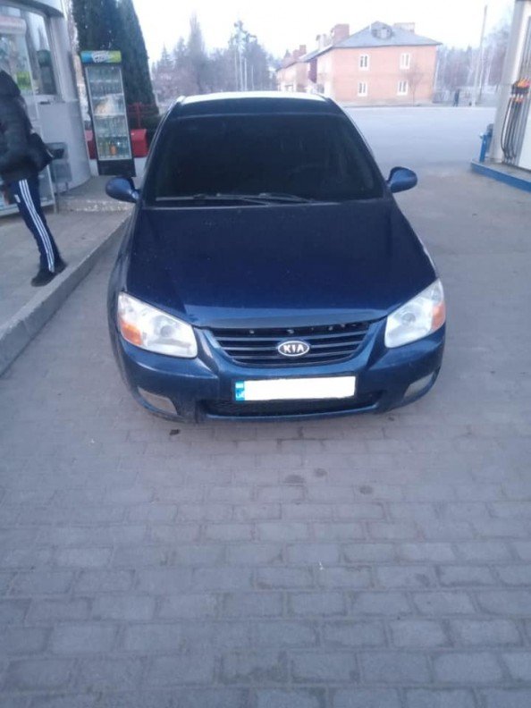 У Сумах двоє чоловіків намагалися підпалити чужий будинок