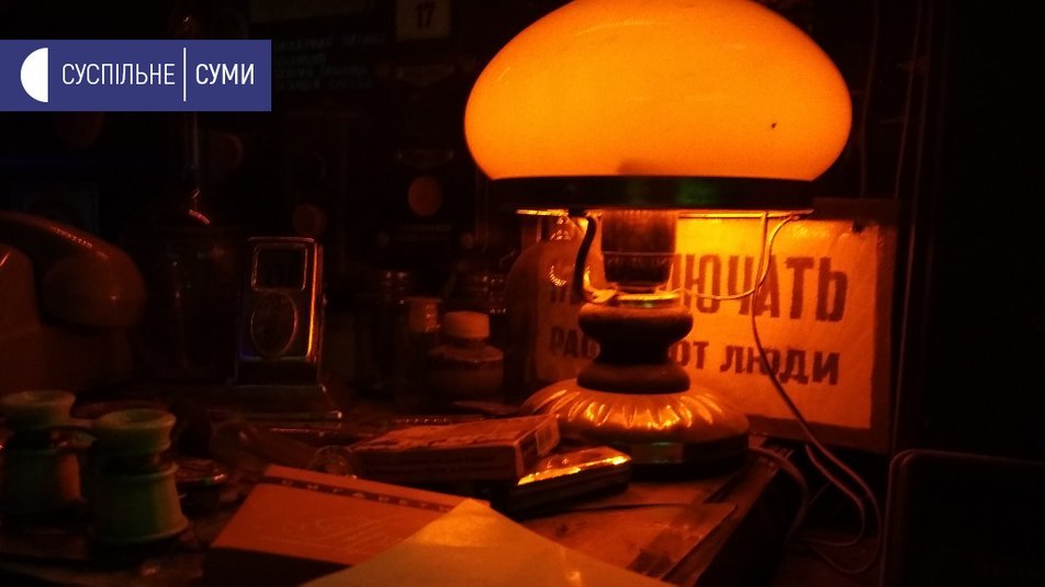 Сумчанин створив міні-планетарій на технічному поверсі багатоповерхівки, фото-6