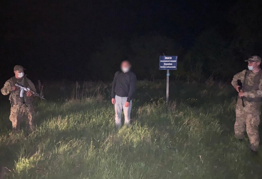 На Сумщині росіянин закопав свій паспорт і прикордонникам видав себе за українця