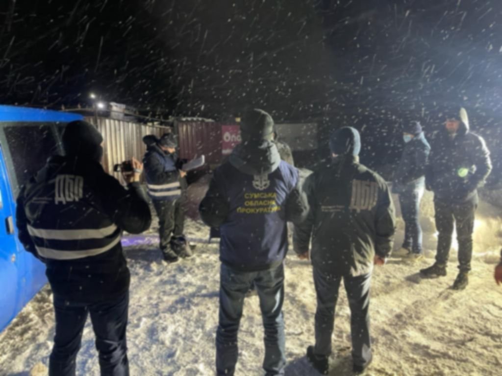  За підозрою у вимаганні 30 тис грн затримано посадовця Управління Укртрансбезпеки у Сумській області
