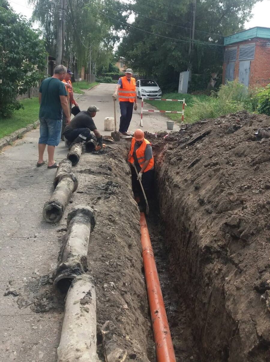Сумські водоканалівці реконструювали каналізаційну мережу по вулиці Левітана
