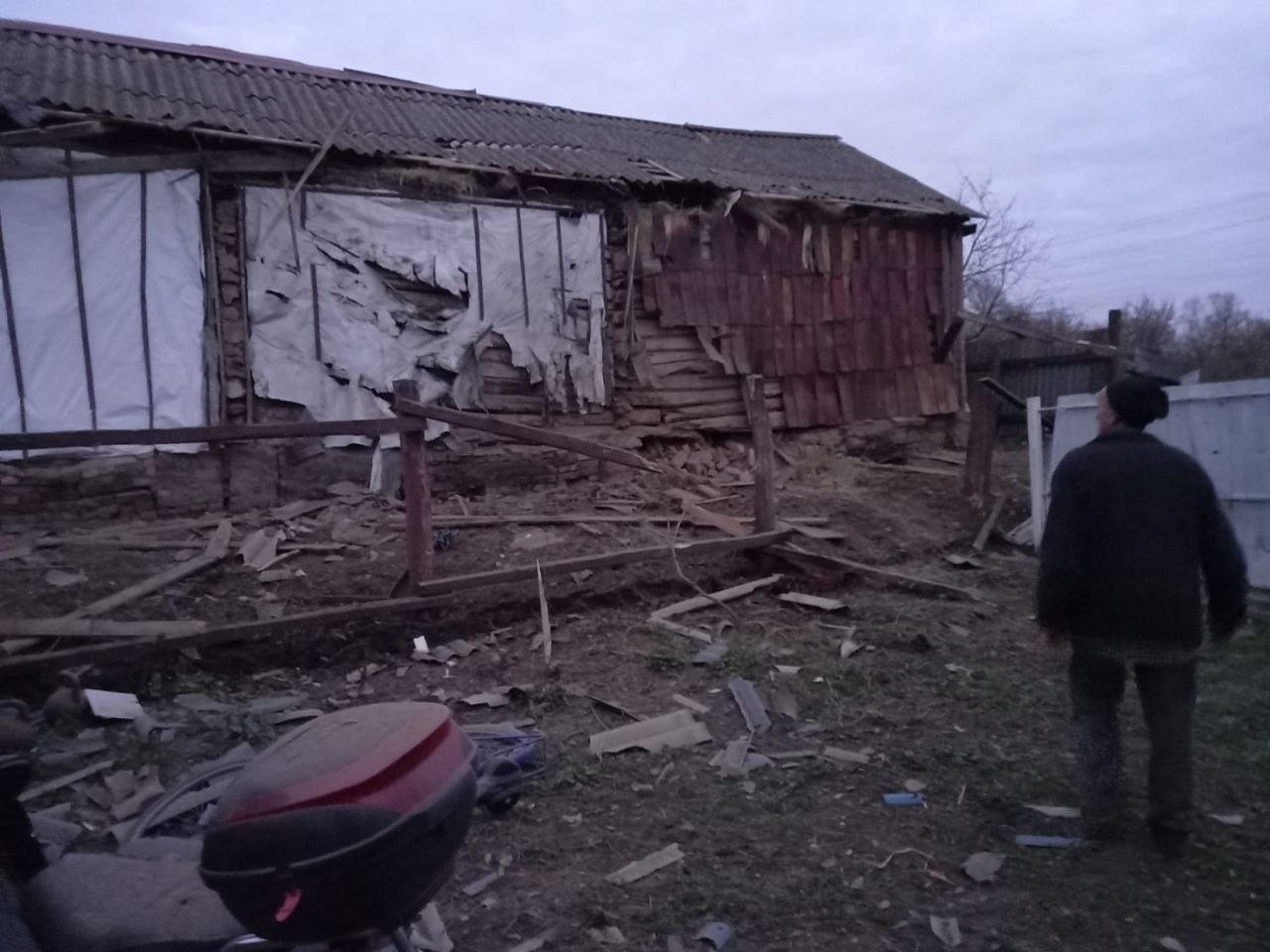 Рашисти гатили по прикордонню Сумщини: є руйнування