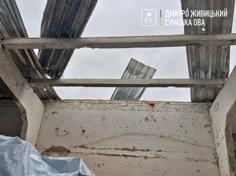 Від ранку росіяни вже тричі обстріляли Хотінську громаду