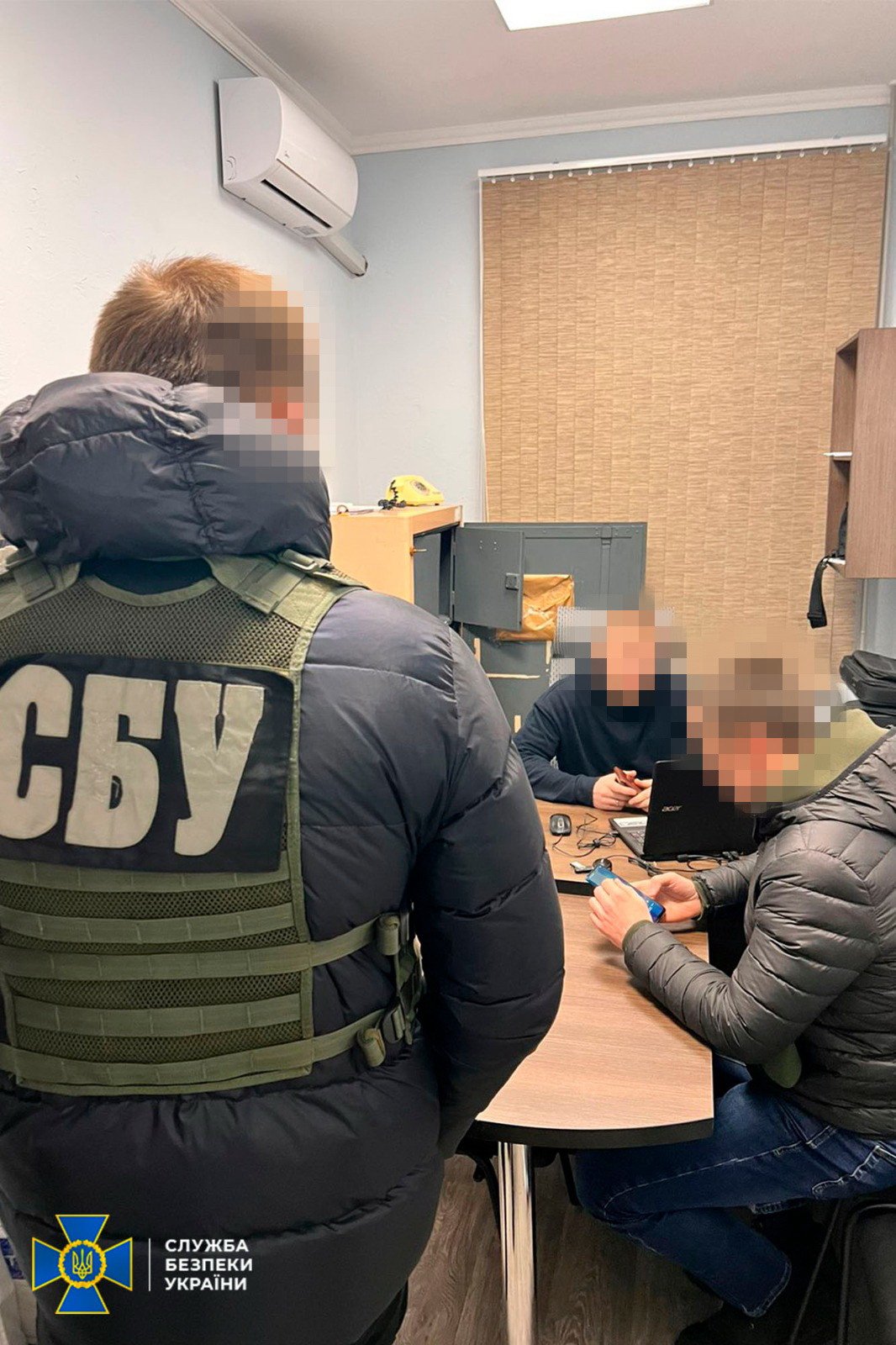 СБУ викрила керівництво Сумської ОВА на розкраданні коштів, призначених на відбудову інфраструктури