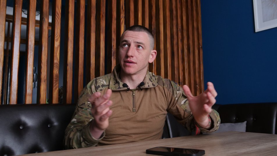 Втратив ногу і повертається до війська – історія бійця Миколи Заріцького з Сумщини