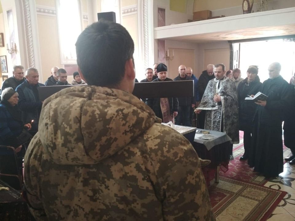 У Сумах в останню путь провели Захисника України Іллю Булгакова