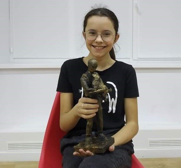 Учениця дитячої художньої школи з Сум перемогла у всеукраїнському конкурсі