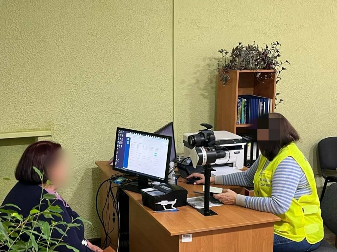 Днями на Сумщині список порушників міграційного законодавства поповнили троє іноземців та один громадянин України