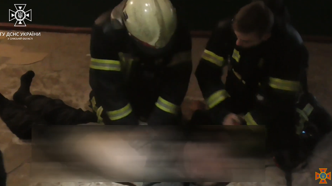 Пожежа в квартирі через недопалок: у Сумах на Металургів рятували чоловіка
