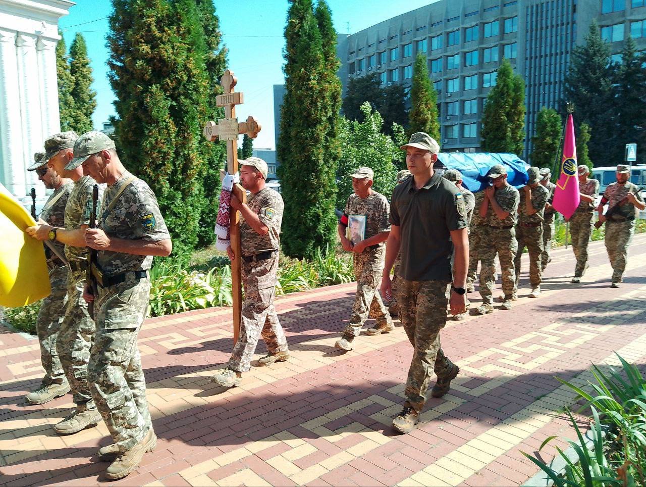 У Сумах в останню путь  провели Захисника України Ігоря Дробнова, фото-2