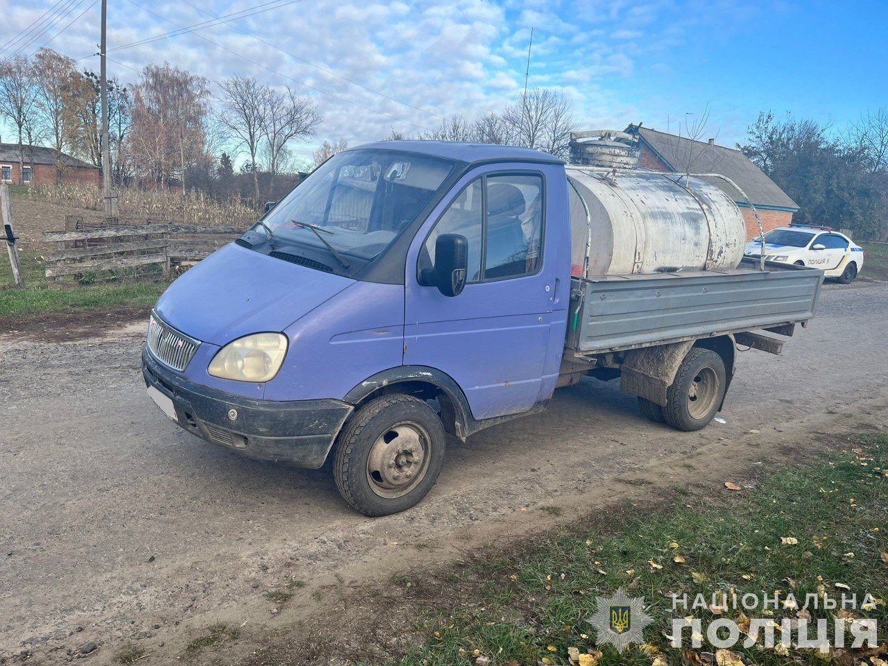 На Роменщині водій «ГАЗ-3302», рухаючись заднім ходом, збив 74-річну жінку, фото-1