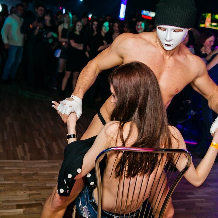 Cock Competition