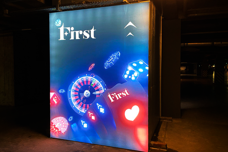 Розміщення реклами на лайтбоксах від компанії Thor Print