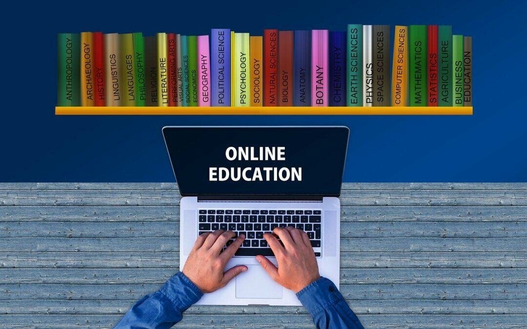 Як вибрати онлайн-школу