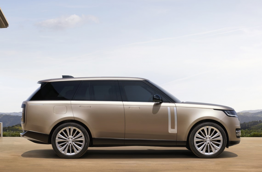 Як обрати Range Rover у 2026 році: повний гід по моделях, комплектаціях і цінах