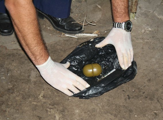 Житель Сумщины, отсидевший в луганской тюрьме, привез домой гранату (ФОТО) (фото) - фото 1